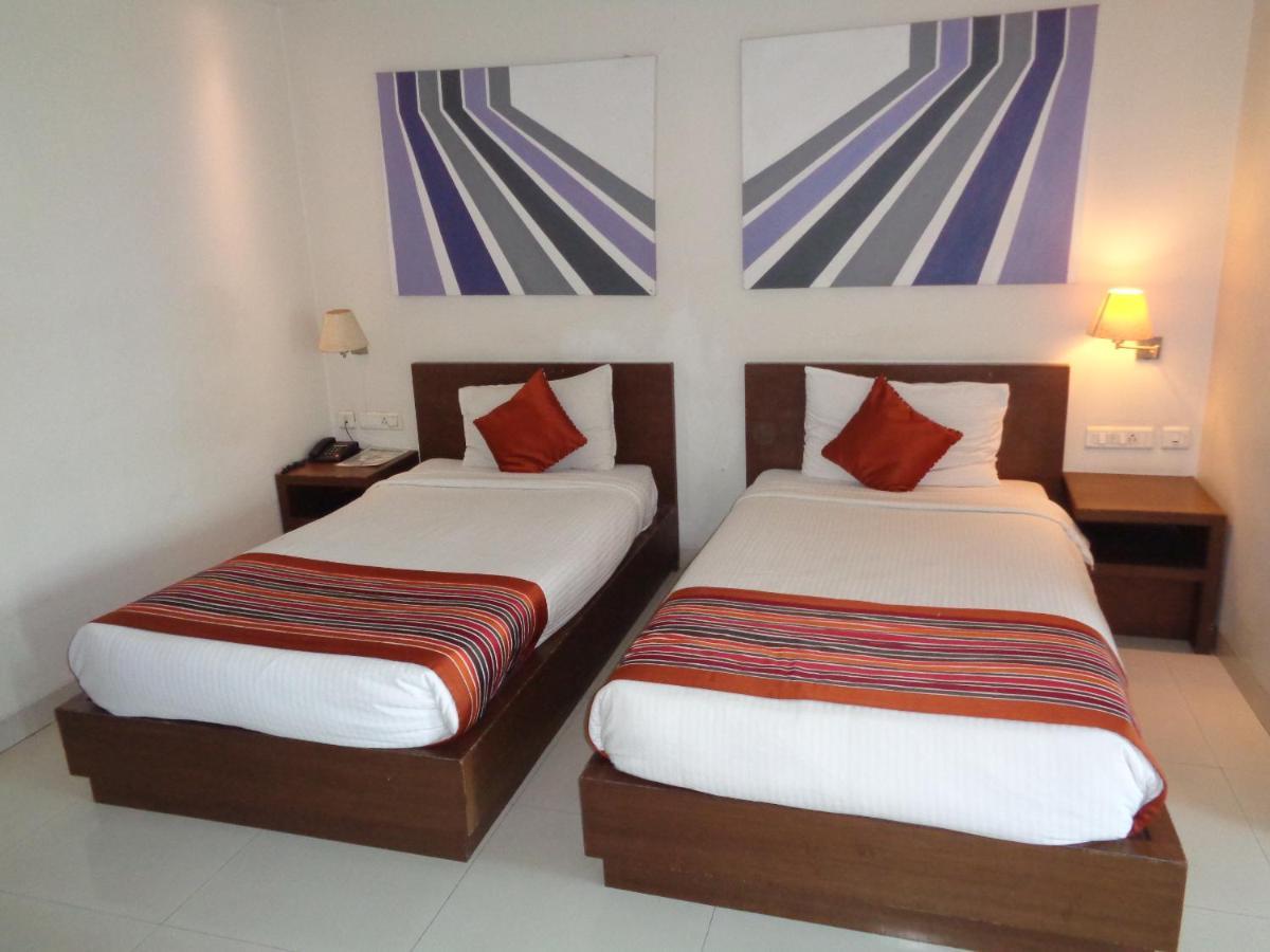 Orbit Hotel - Bagdogra Exterior photo