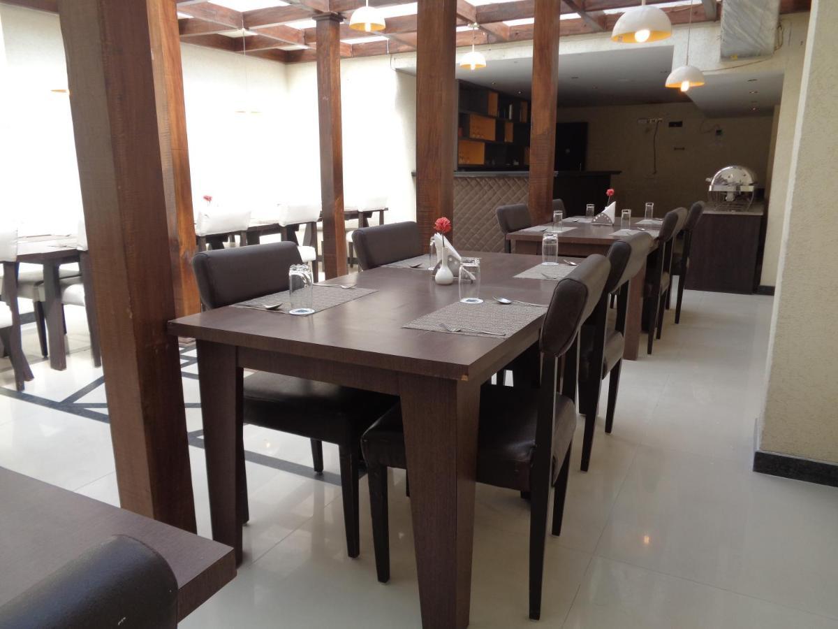 Orbit Hotel - Bagdogra Exterior photo