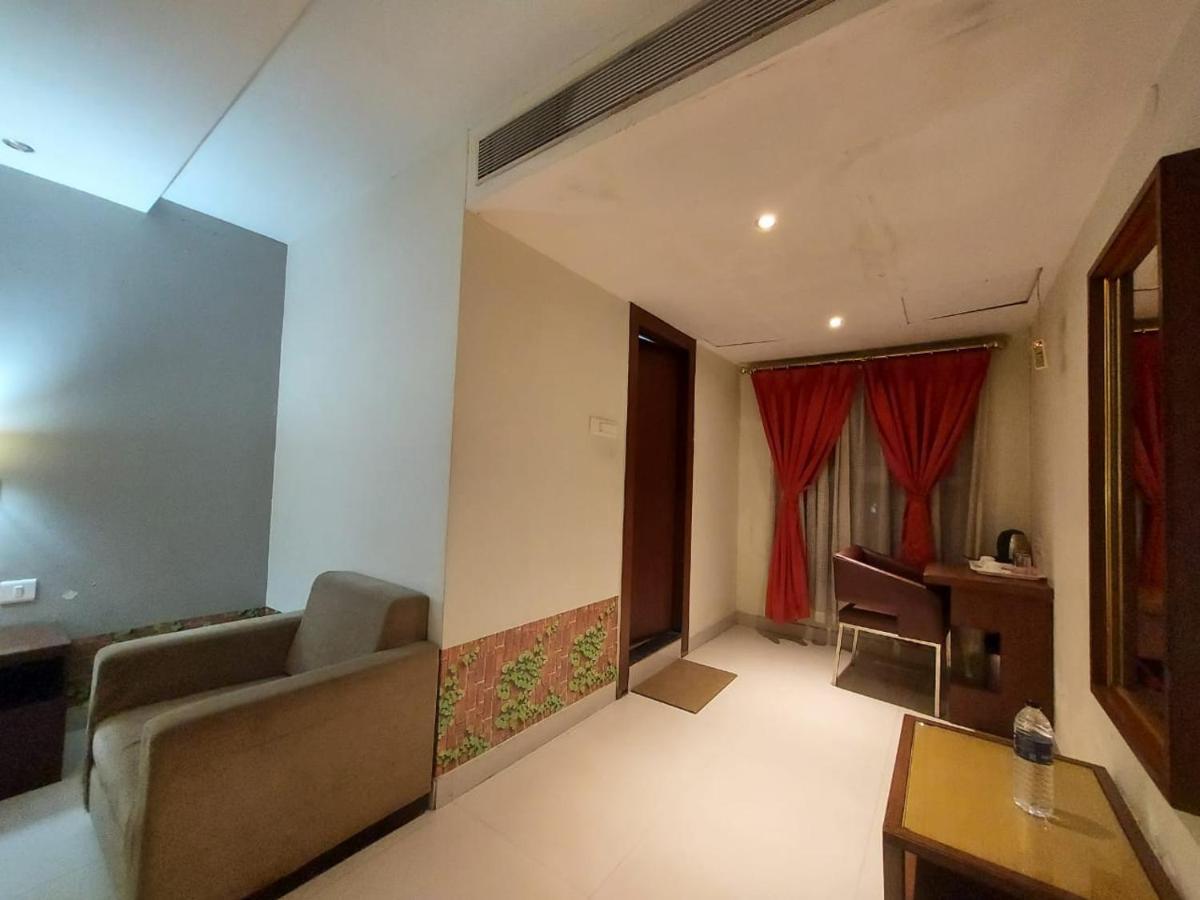 Orbit Hotel - Bagdogra Exterior photo